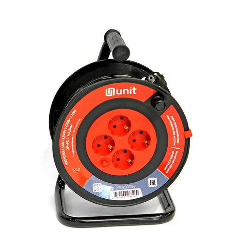 Катушка 4места 2p+pe 3х1,5мм2,16А/3,5кВт/220В UNIT 40м